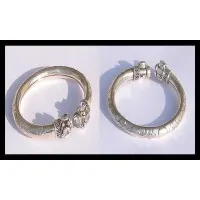 Bracelets en argent et pierres