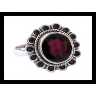 Indian silver jewellery - Indian Garnet Ring