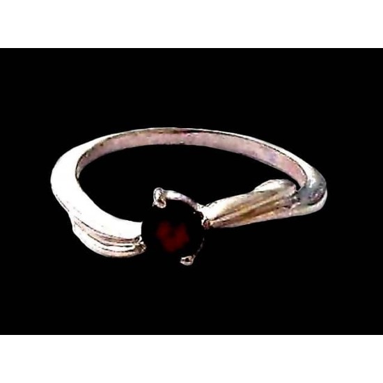 Indian silver jewellery - Indian Garnet Ring,Indian rings