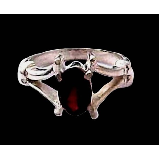 Indian silver jewellery - Indian Garnet Ring,Indian rings