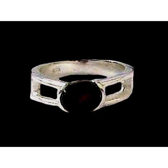 Indian silver jewellery - Indian Garnet Ring,Indian rings