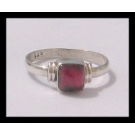 Indian silver jewellery - Indian Garnet Ring