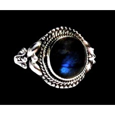 Bague indienne en argent et Labradorite - Bijoux indiens Bague indienne en argent et Labradorite - Bijoux indiens