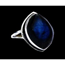 Bague indienne en argent et Labradorite - Bijoux indiens Bague indienne en argent et Labradorite - Bijoux indiens