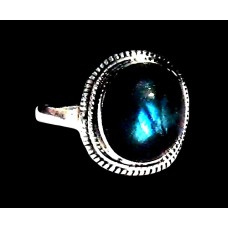 Bague indienne en argent et Labradorite - Bijoux indiens Bague indienne en argent et Labradorite - Bijoux indiens