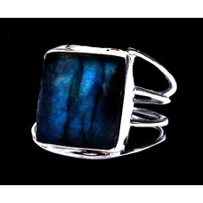Bague indienne en argent et Labradorite - Bijoux indiens Bague indienne en argent et Labradorite - Bijoux indiens