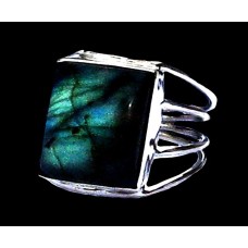 Bague indienne en argent et Labradorite - Bijoux indiens Bague indienne en argent et Labradorite - Bijoux indiens