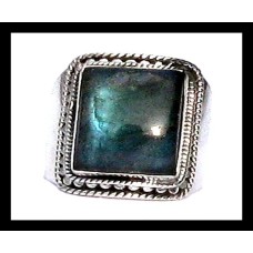Bague indienne en argent et Labradorite - Bijoux indiens Bague indienne en argent et Labradorite - Bijoux indiens
