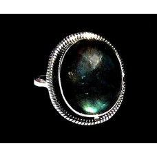 Bague indienne en argent et Labradorite - Bijoux indiens Bague indienne en argent et Labradorite - Bijoux indiens