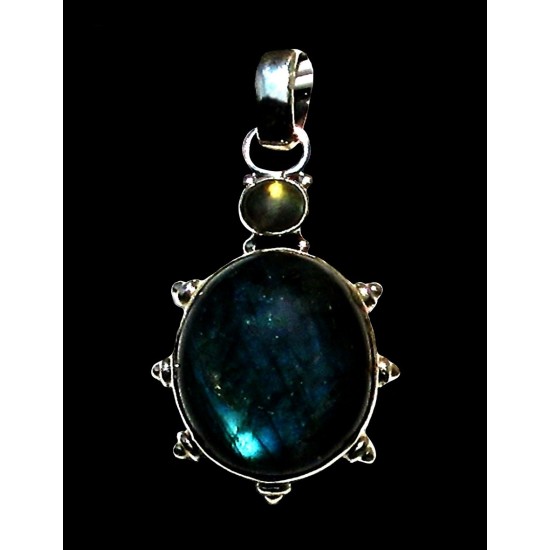 Indian silver jewellery - Spectrolite Indian Pendant,Indian Pendants