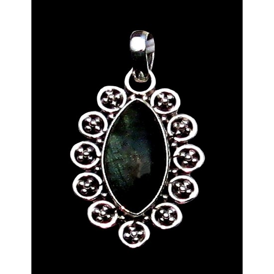 Indian silver jewellery - Spectrolite Indian Pendant,Indian Pendants