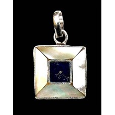 Nacre - Pendentif indien Nacre - Bijoux Inde Nacre - Pendentif indien Nacre - Bijoux Inde