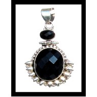 Silver and onex pendant - Indian handcrafted jewelry