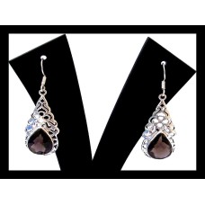 Boucles d'Oreilles pendantes argent et quartz fumé issues de l’inde Boucles d'Oreilles pendantes argent et quartz fumé issues de l’inde
