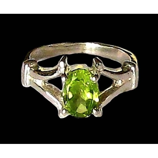 Indian silver jewellery - Indian Peridot Ring,Indian rings