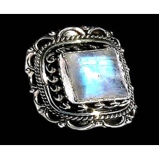 Bague indienne argent et Pierre de Lune - Bijoux indiens Bague indienne argent et Pierre de Lune - Bijoux indiens