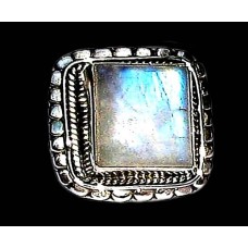 Bague indienne argent et Pierre de Lune - Bijoux indiens Bague indienne argent et Pierre de Lune - Bijoux indiens
