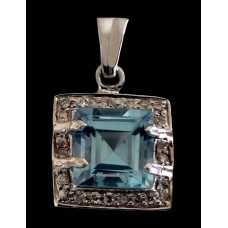 Bijoux indiens - Pendentif indien rhodié Topaze Bijoux indiens - Pendentif indien rhodié Topaze