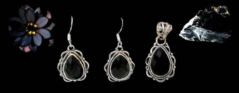 Onex stone and silver pendants set for womens